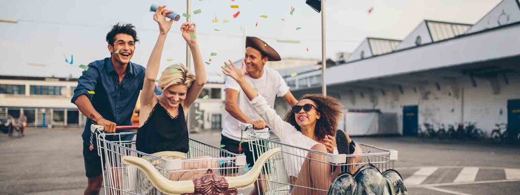 Travelling in big groups involves so much fun