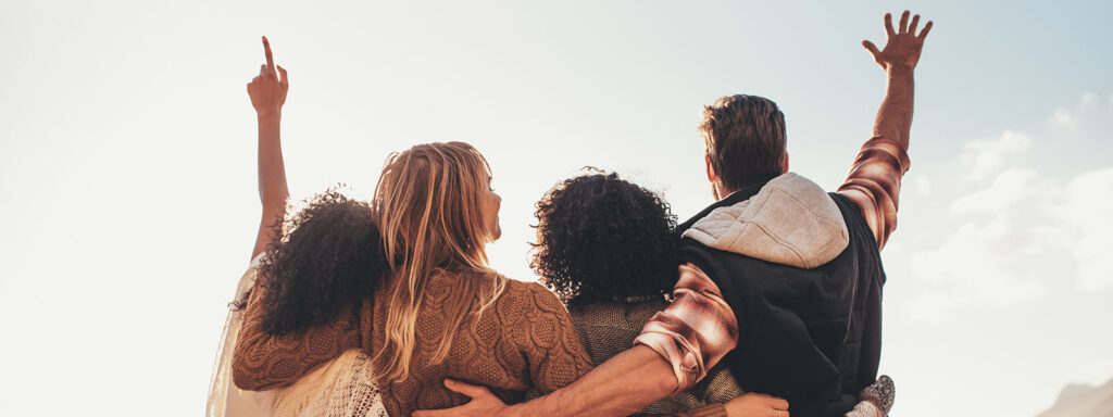 Viajar-con-amigos-crea-lazos-más-cercanos